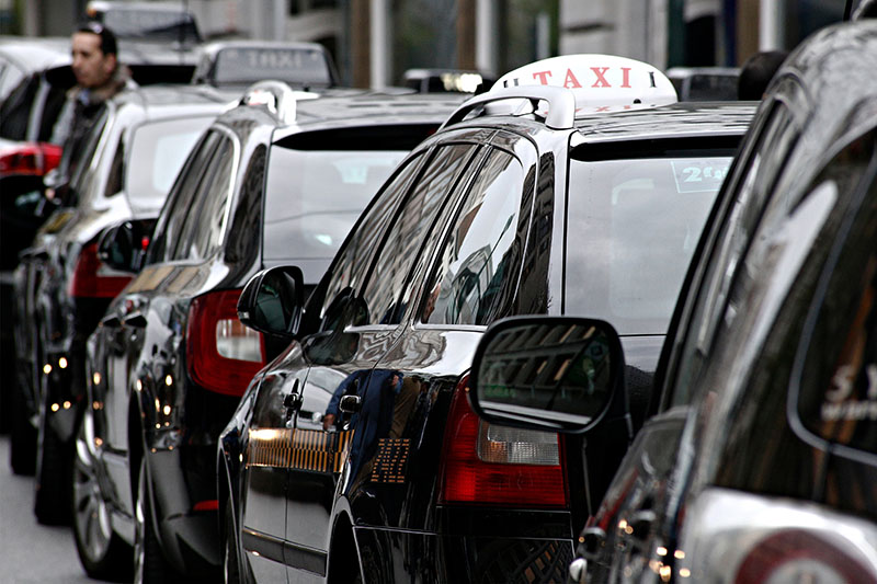 Courtier assurance taxi